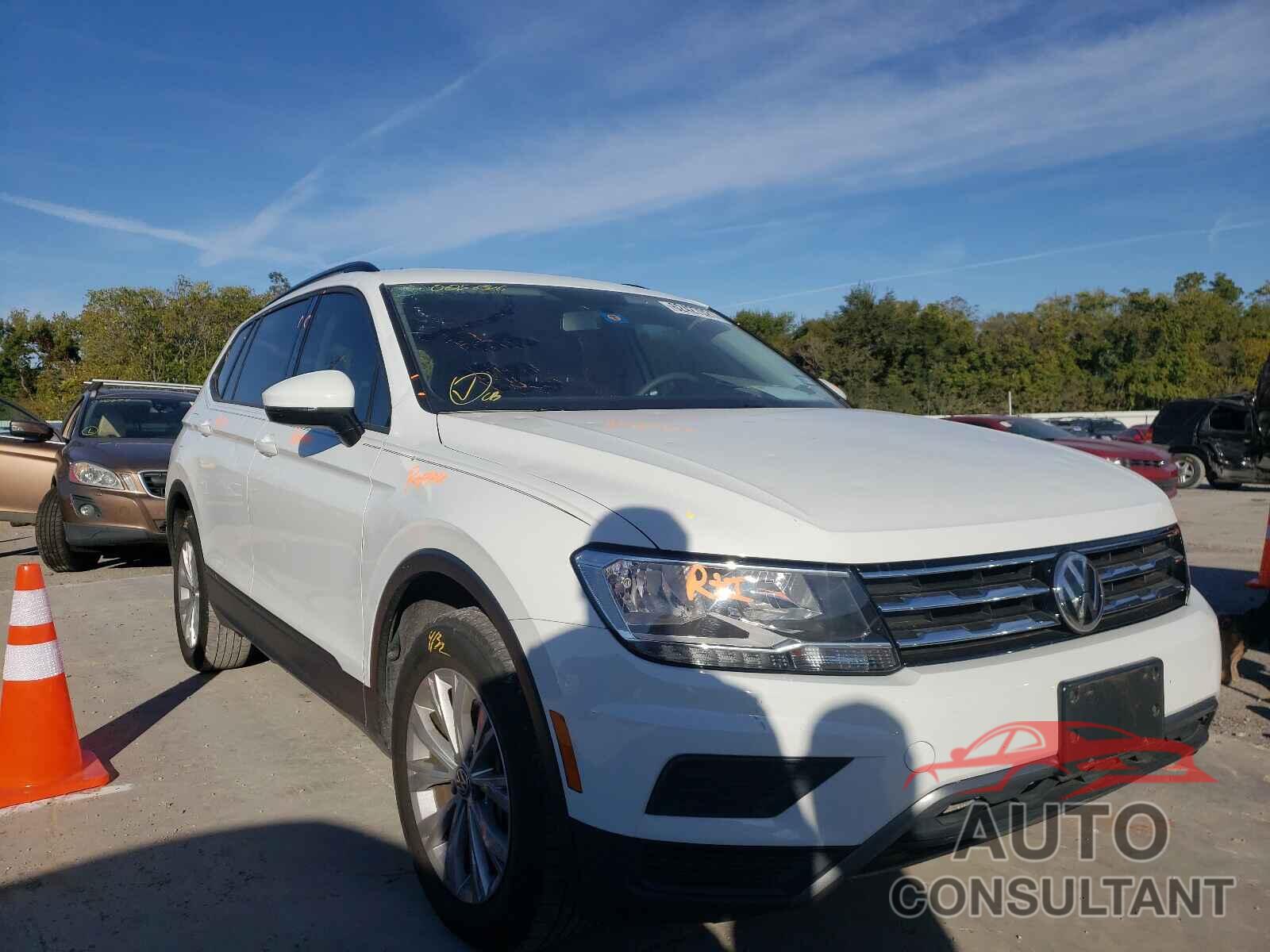 VOLKSWAGEN TIGUAN 2019 - 3VV1B7AX0KM005638