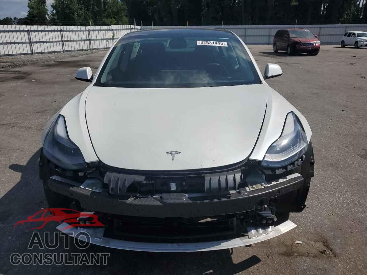 TESLA MODEL 3 2021 - 5YJ3E1EB5MF037082