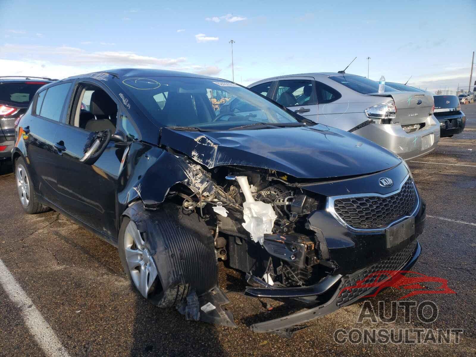 KIA FORTE 2016 - KNAFK5A81G5597028