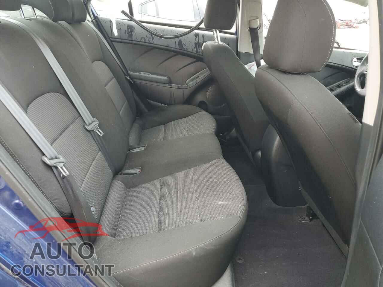 KIA FORTE 2017 - 3KPFK4A72HE140724