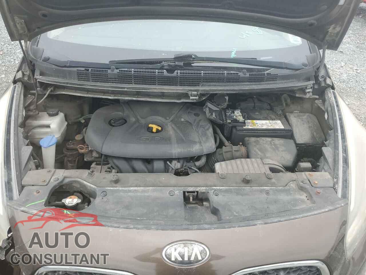 KIA RONDO 2014 - KNAHT8A33E7018392