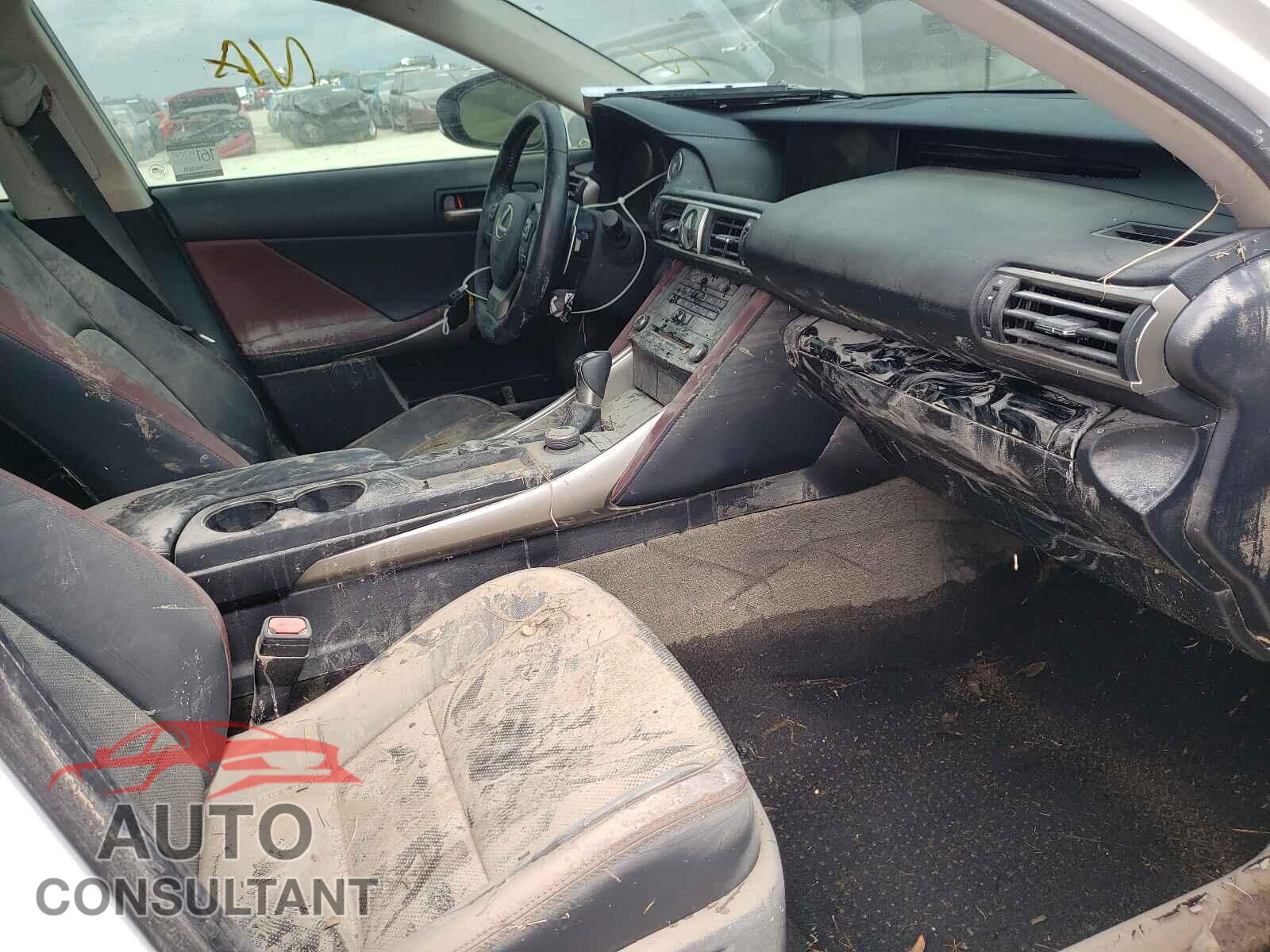 LEXUS IS 2020 - JTHAA1D2XL5103970