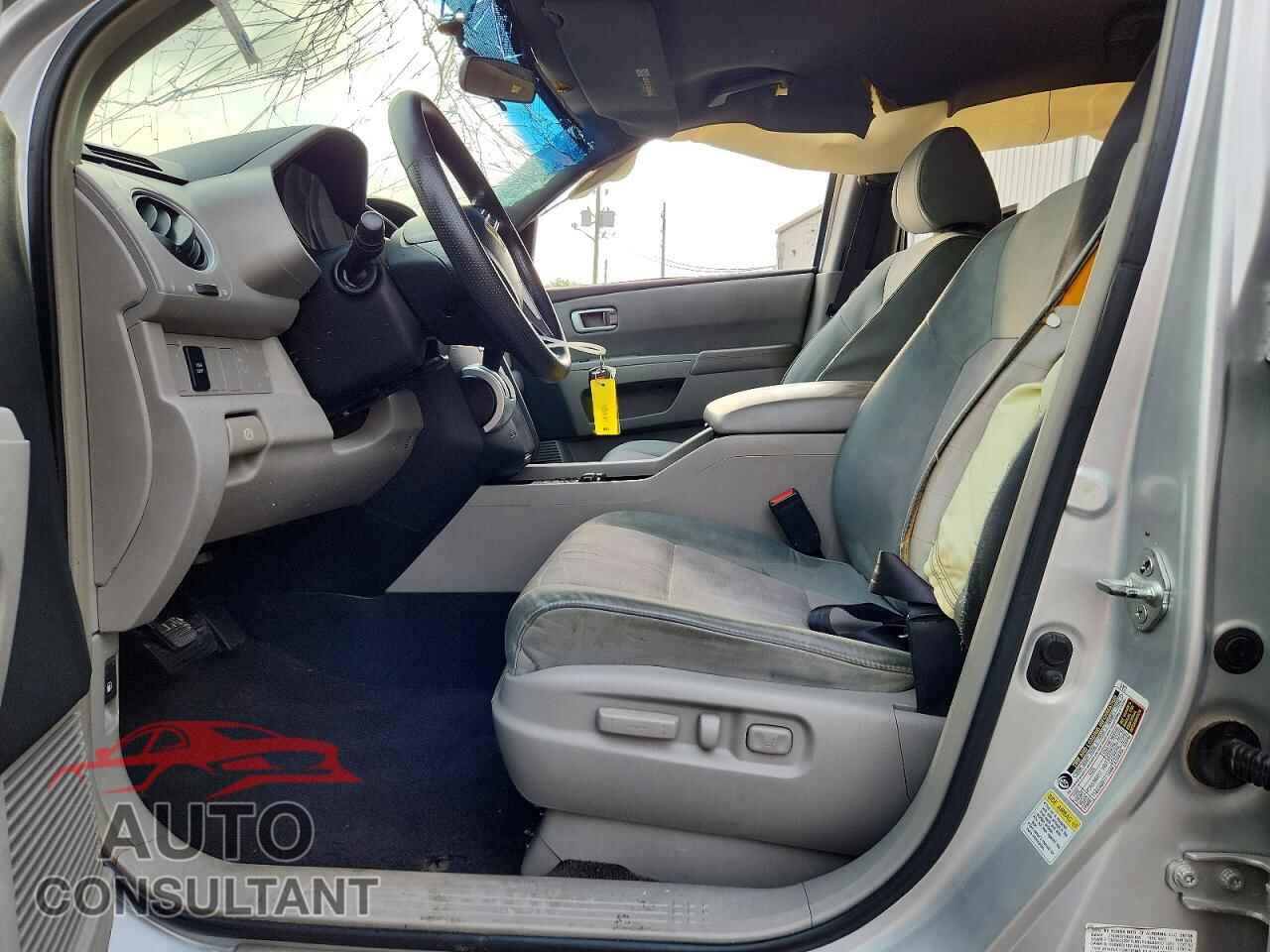 HONDA PILOT 2009 - 5FNYF38439B015648