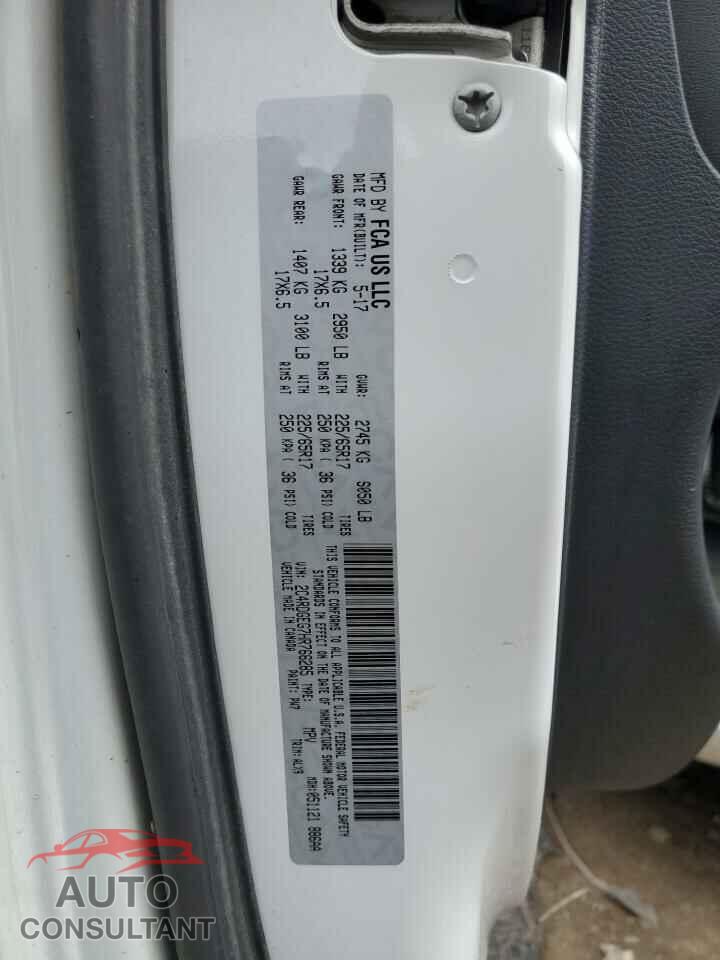 DODGE CARAVAN 2017 - 2C4RDGEG7HR766285