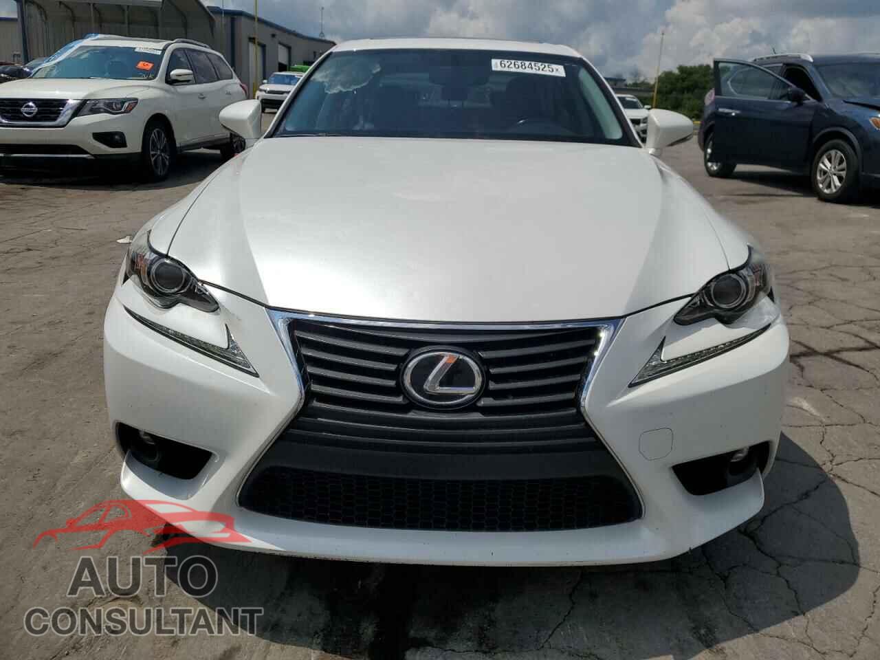 LEXUS IS 2016 - JTHBA1D28G5024968