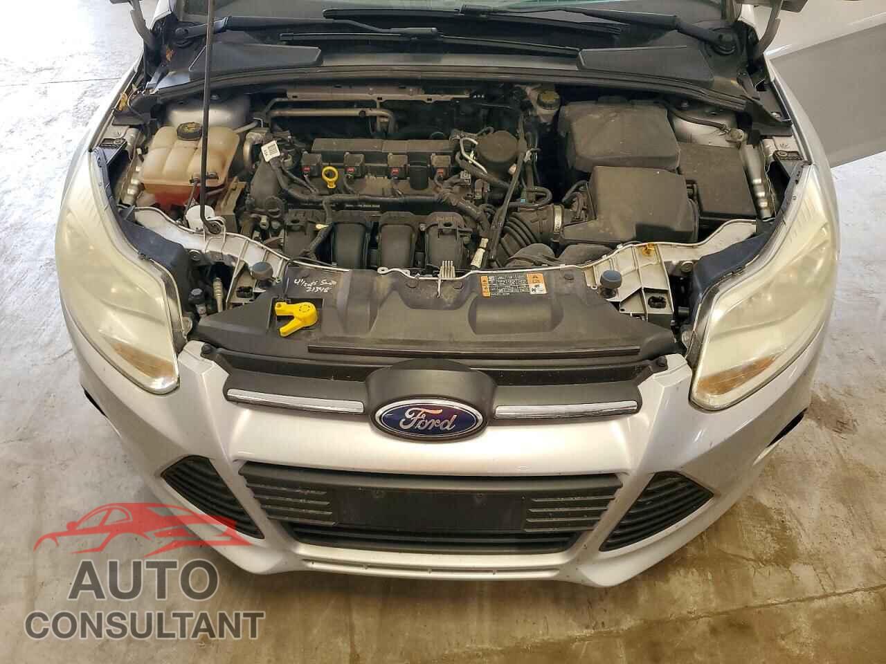 FORD FOCUS 2014 - 1FADP3F28EL394110