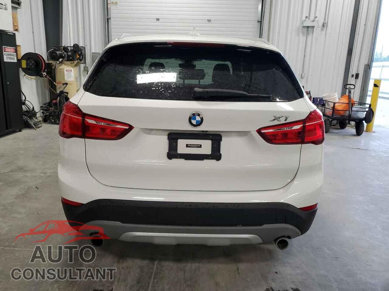 BMW X1 2017 - WBXHT3C31H5F83619