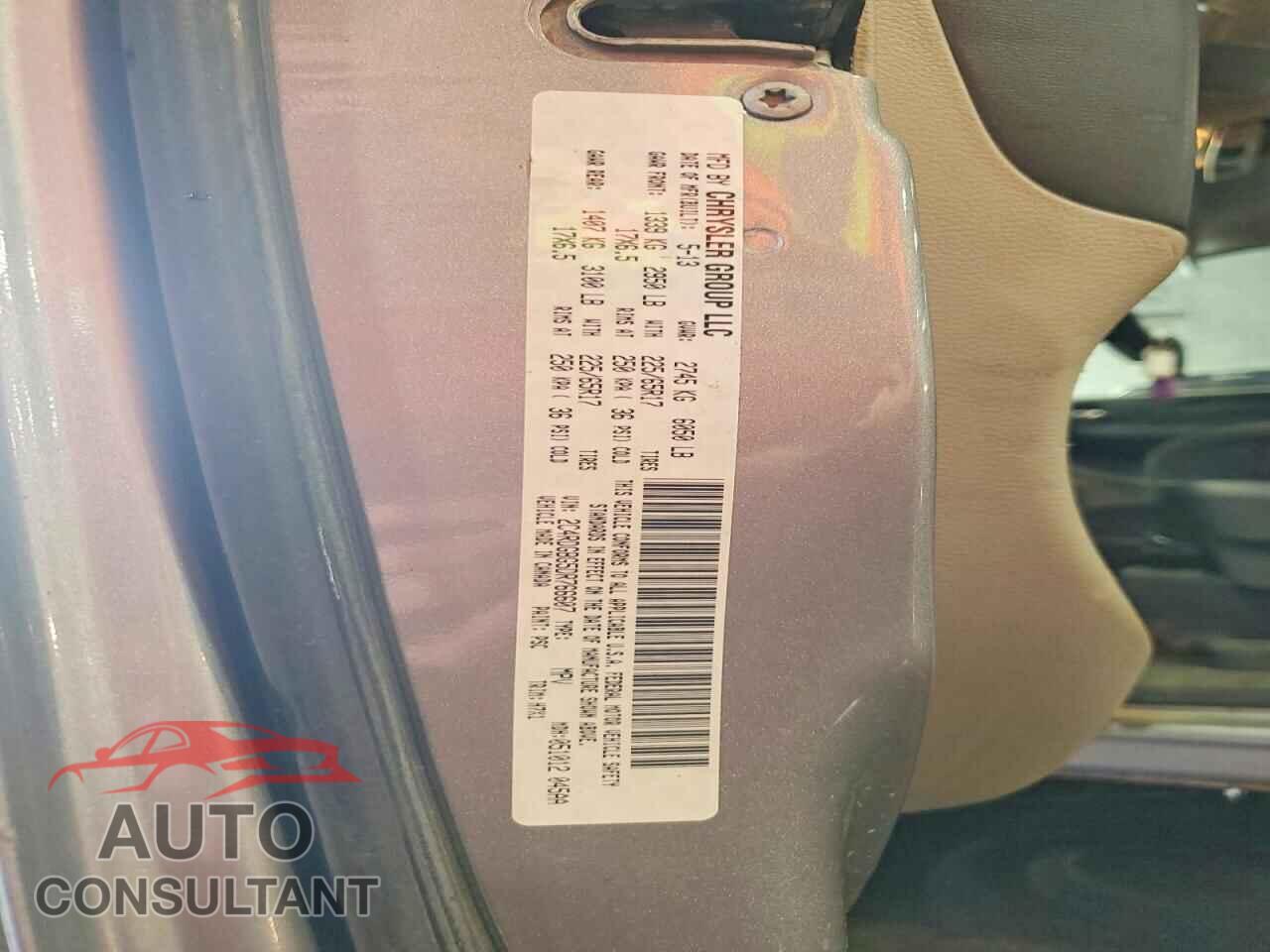 DODGE CARAVAN 2013 - 2C4RDGBG5DR766607