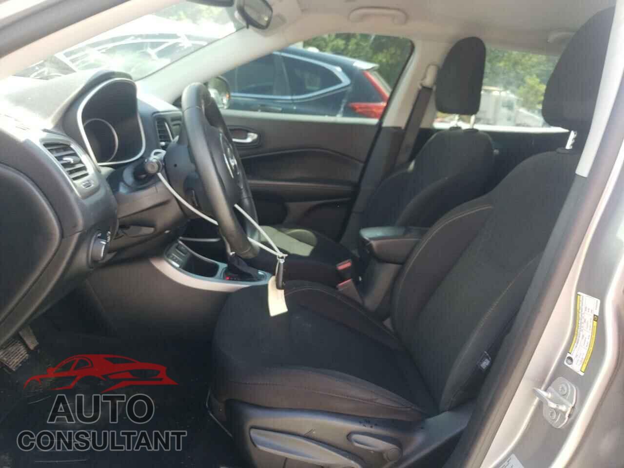 JEEP COMPASS 2017 - 3C4NJCAB3HT652338