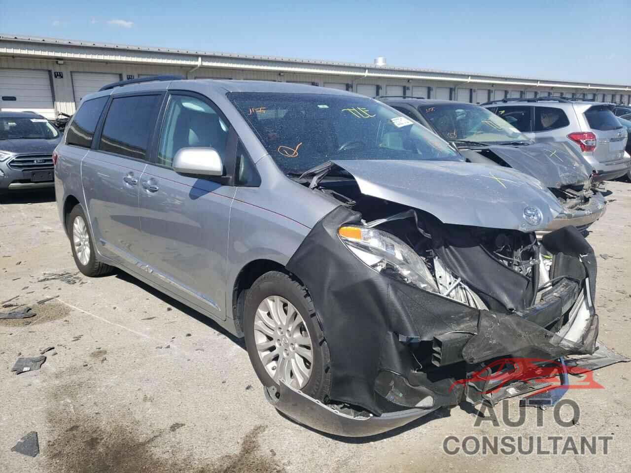 TOYOTA SIENNA 2017 - 5TDYZ3DCXHS873973