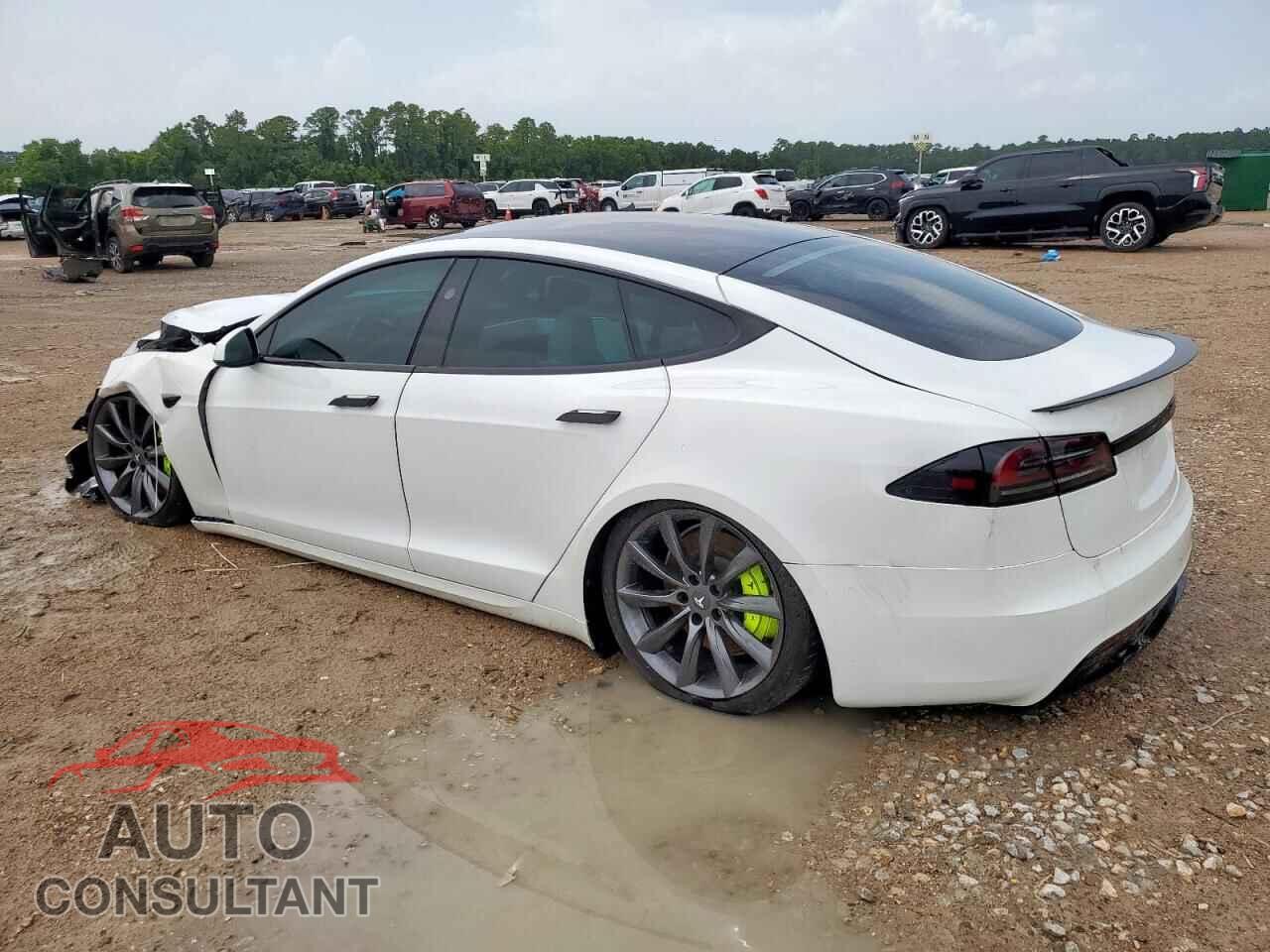 TESLA MODEL S 2023 - 5YJSA1E68PF510973