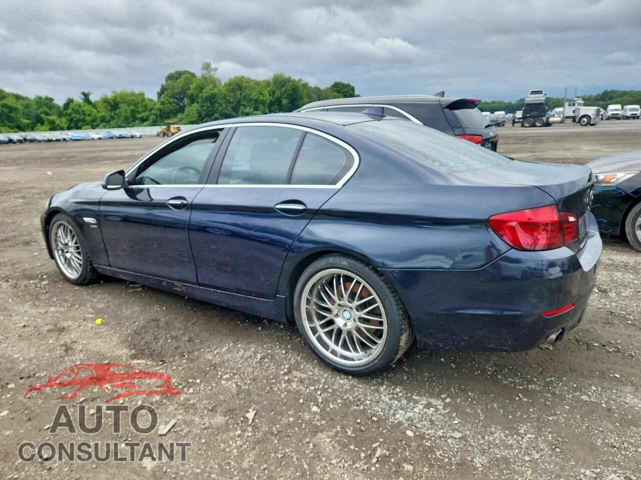 BMW 5 SERIES 2012 - WBAFU7C59CDU59570