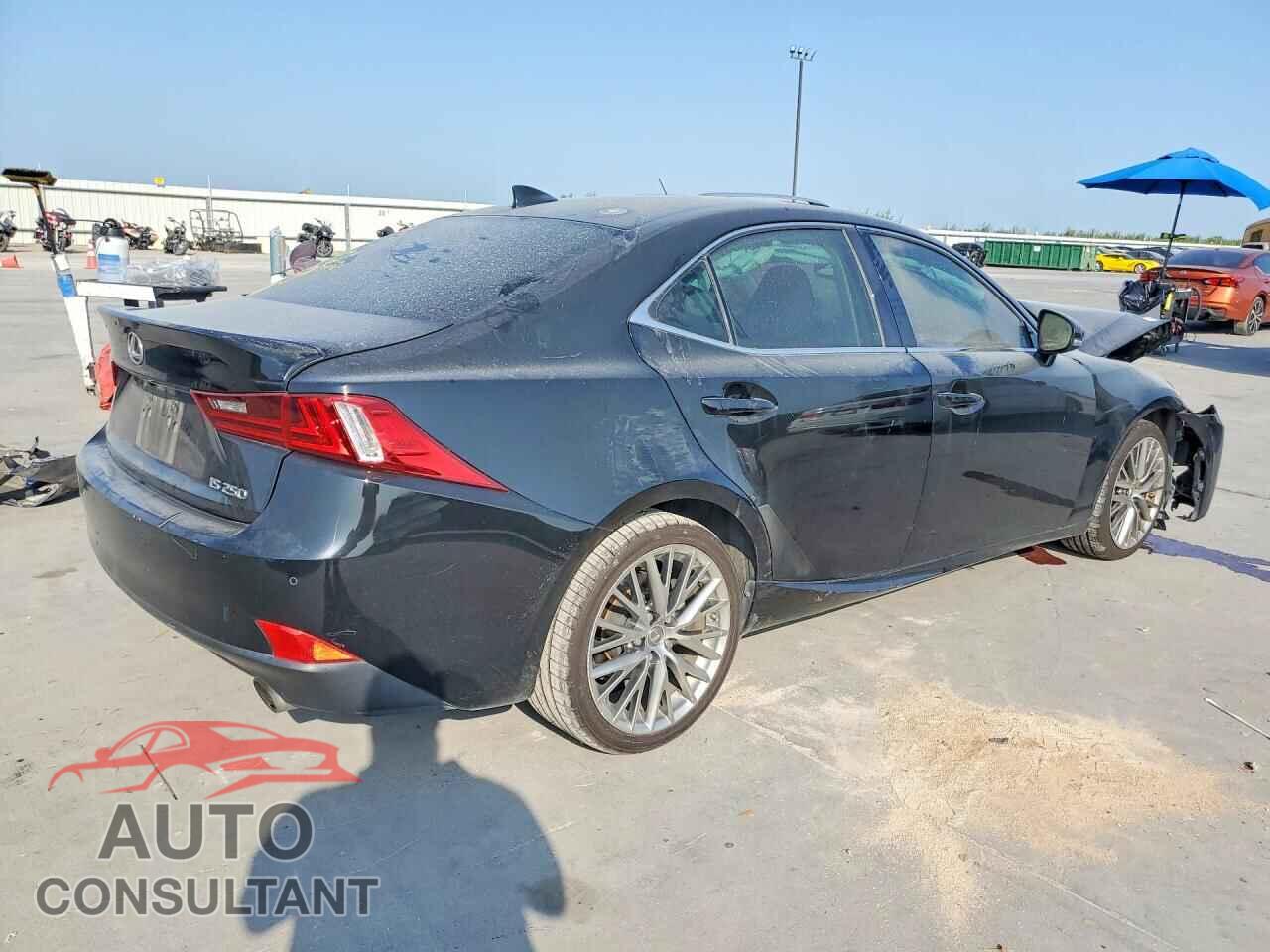 LEXUS IS 2015 - JTHBF1D27F5071795