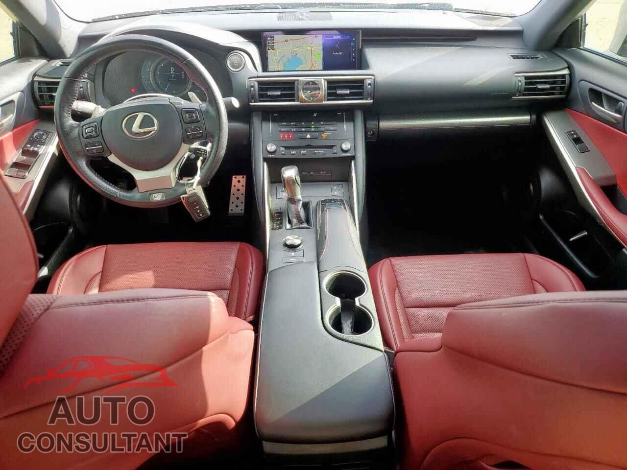 LEXUS IS 2017 - JTHBA1D23H5050363
