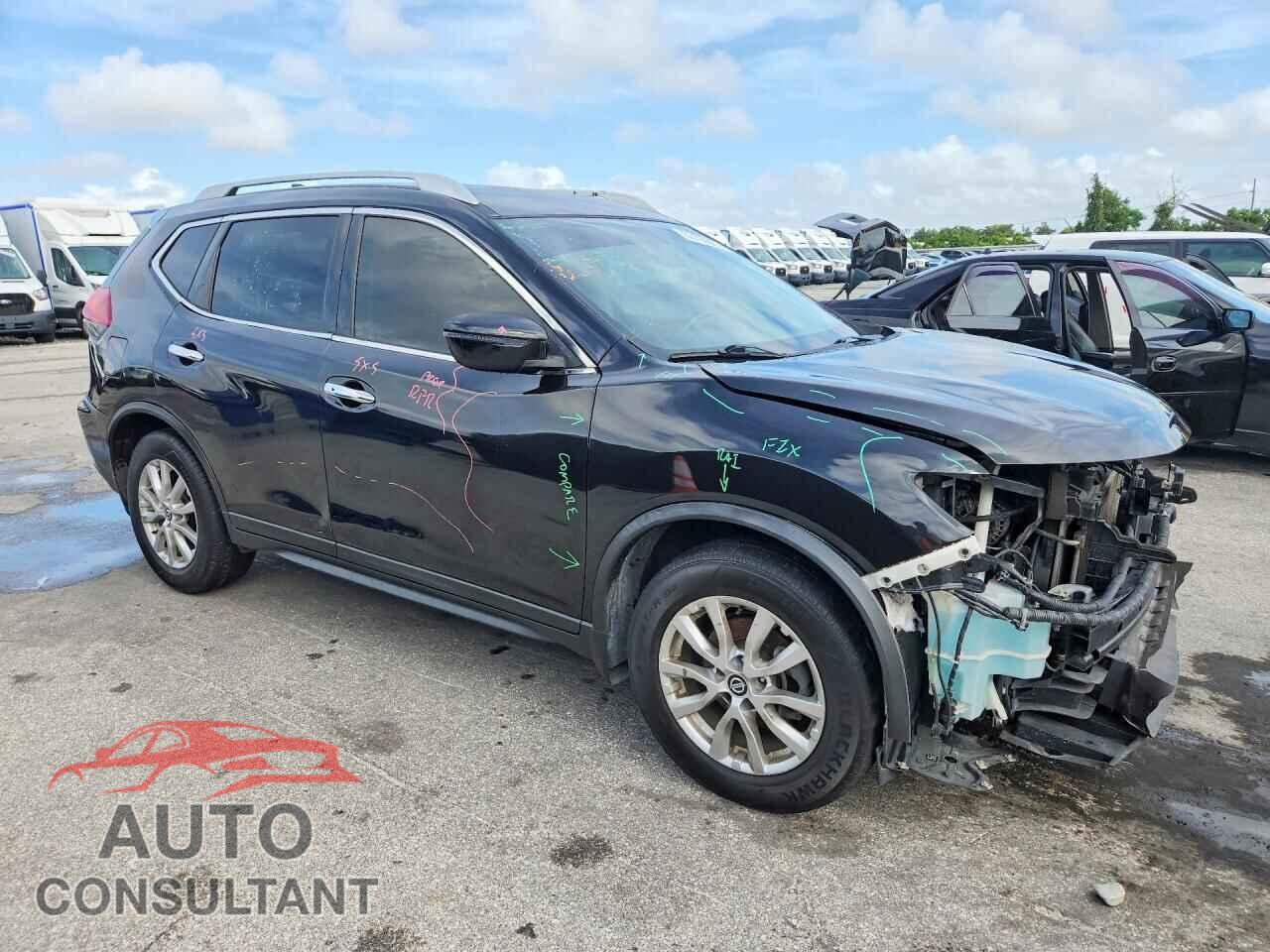 NISSAN ROGUE 2018 - KNMAT2MT0JP621940