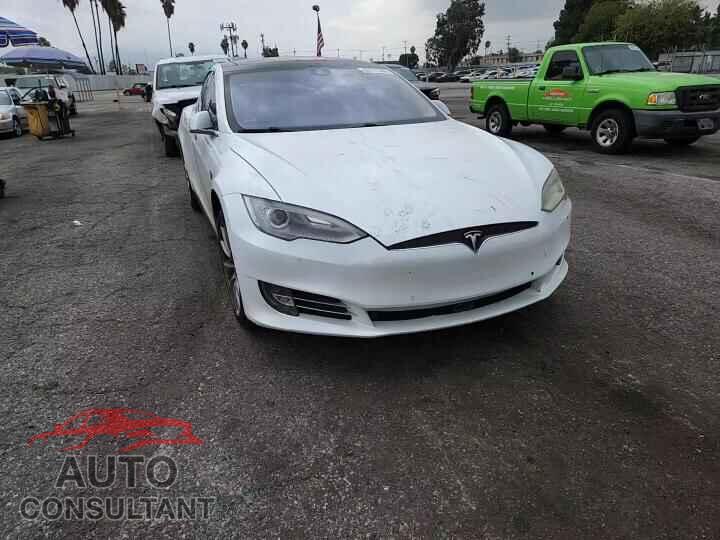 TESLA MODEL S 2014 - 5YJSA1H15EFP65027