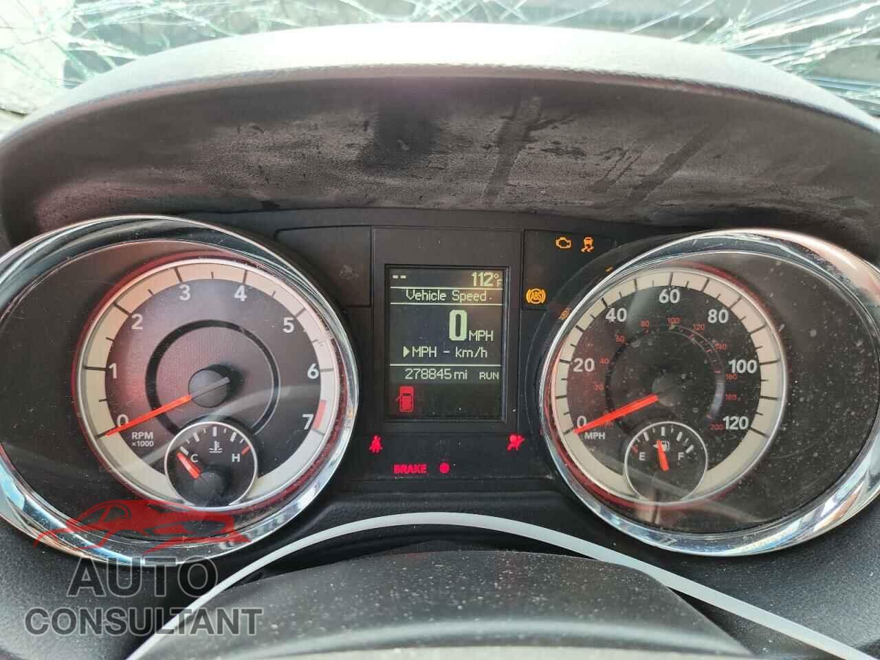 DODGE CARAVAN 2016 - 2C4RDGEG2GR313030