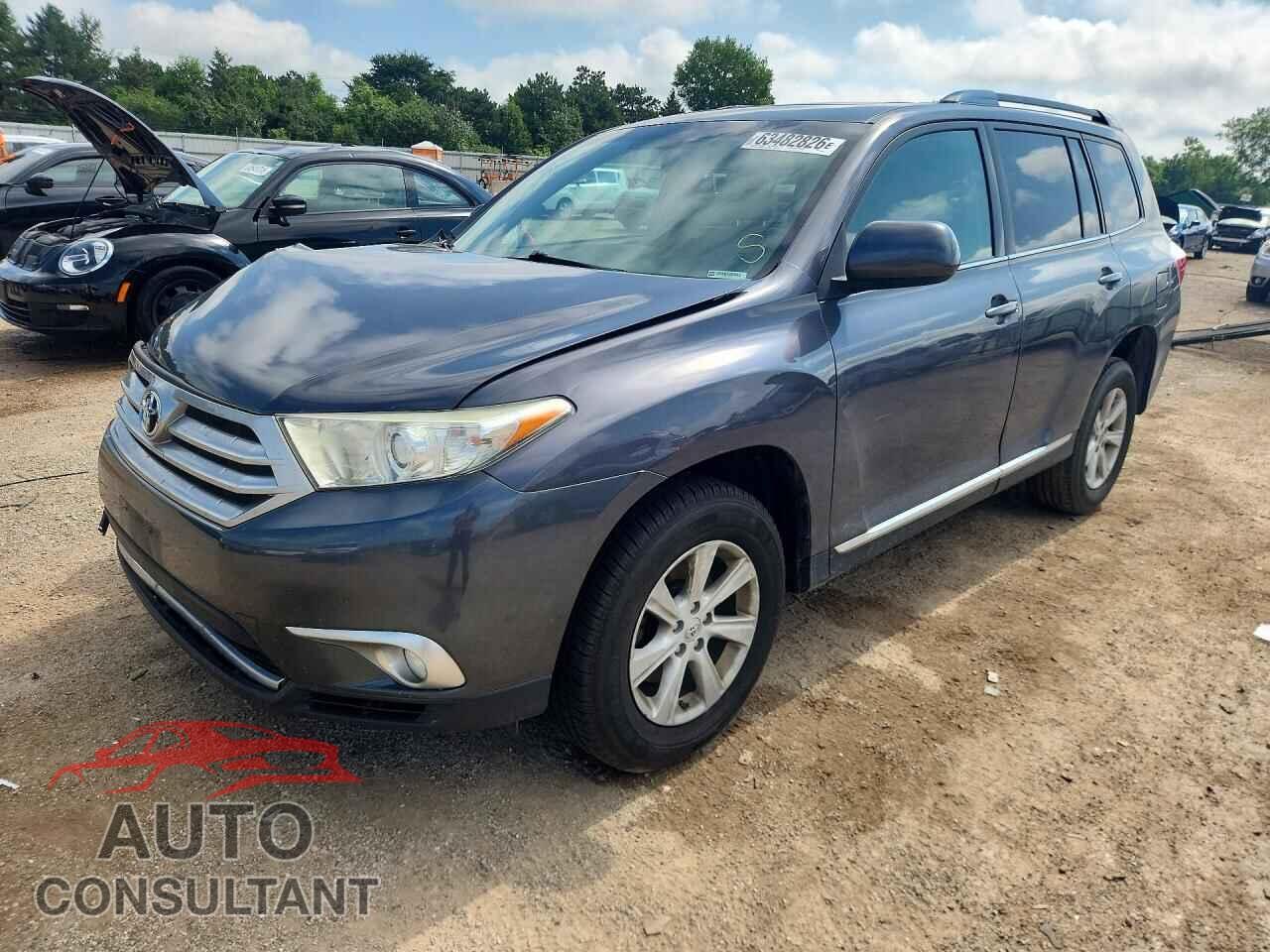 TOYOTA HIGHLANDER 2012 - 5TDBK3EH6CS164566