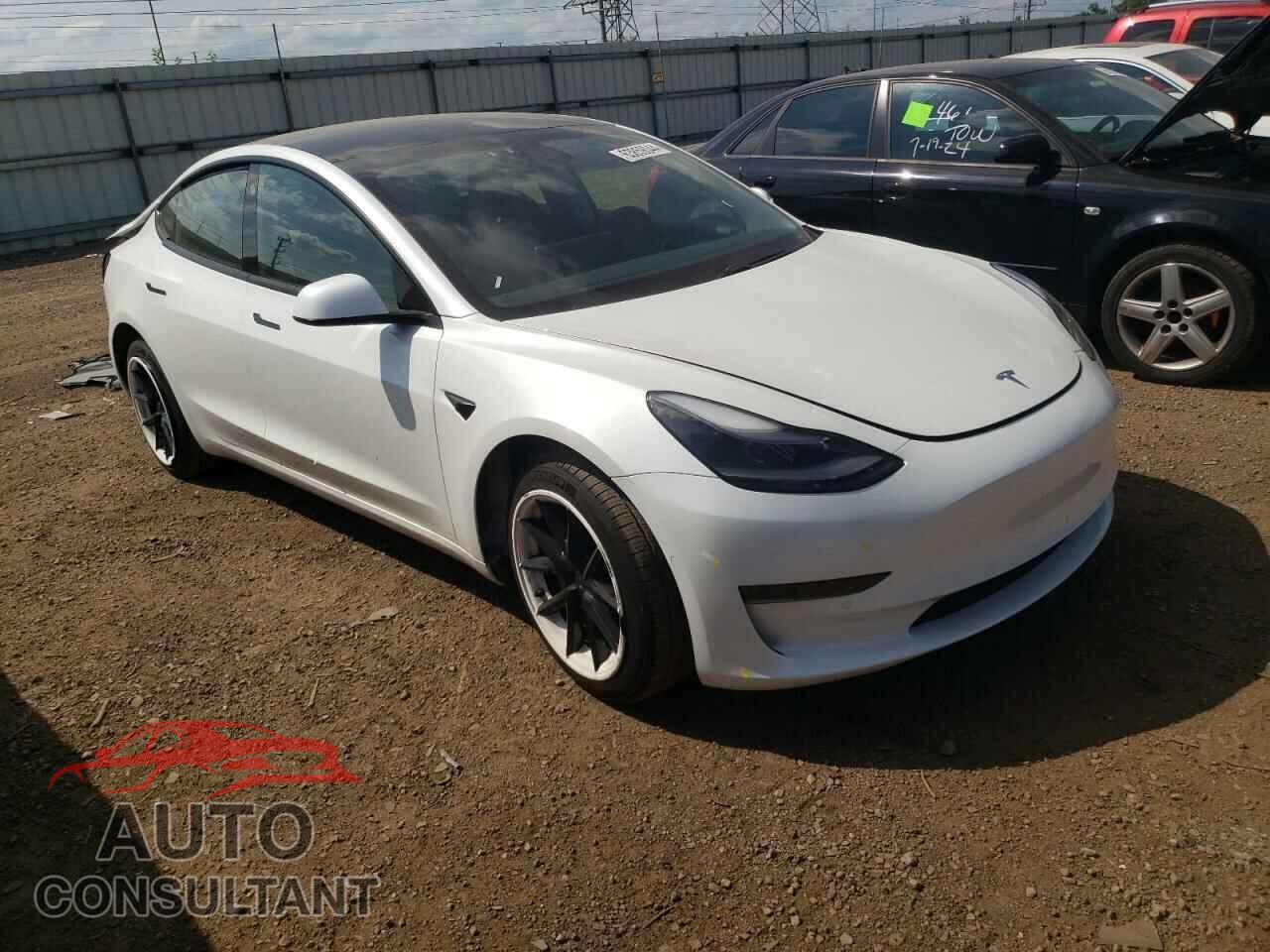 TESLA MODEL 3 2021 - 5YJ3E1EA2MF085338