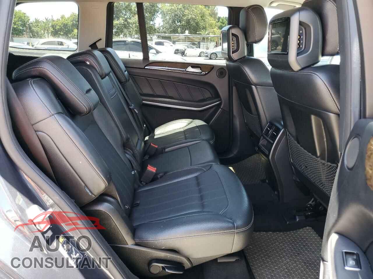 MERCEDES-BENZ GL-CLASS 2013 - 4JGDF7CE7DA158895