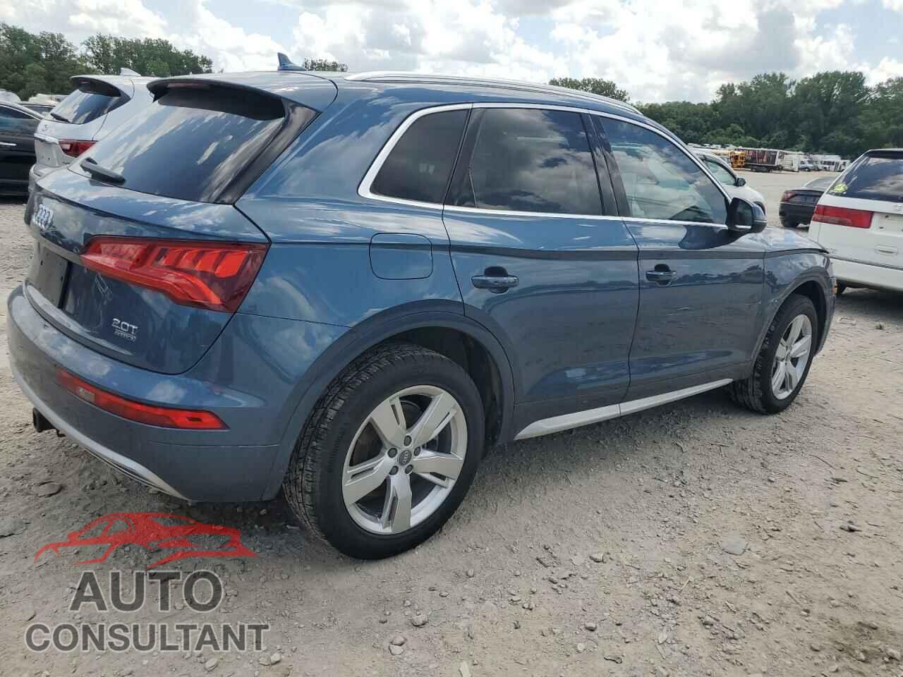AUDI Q5 2018 - WA1BNAFY9J2210268
