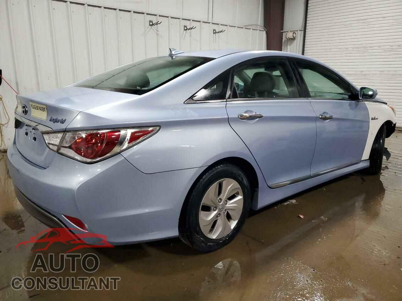 HYUNDAI SONATA 2013 - KMHEC4A47DA084268