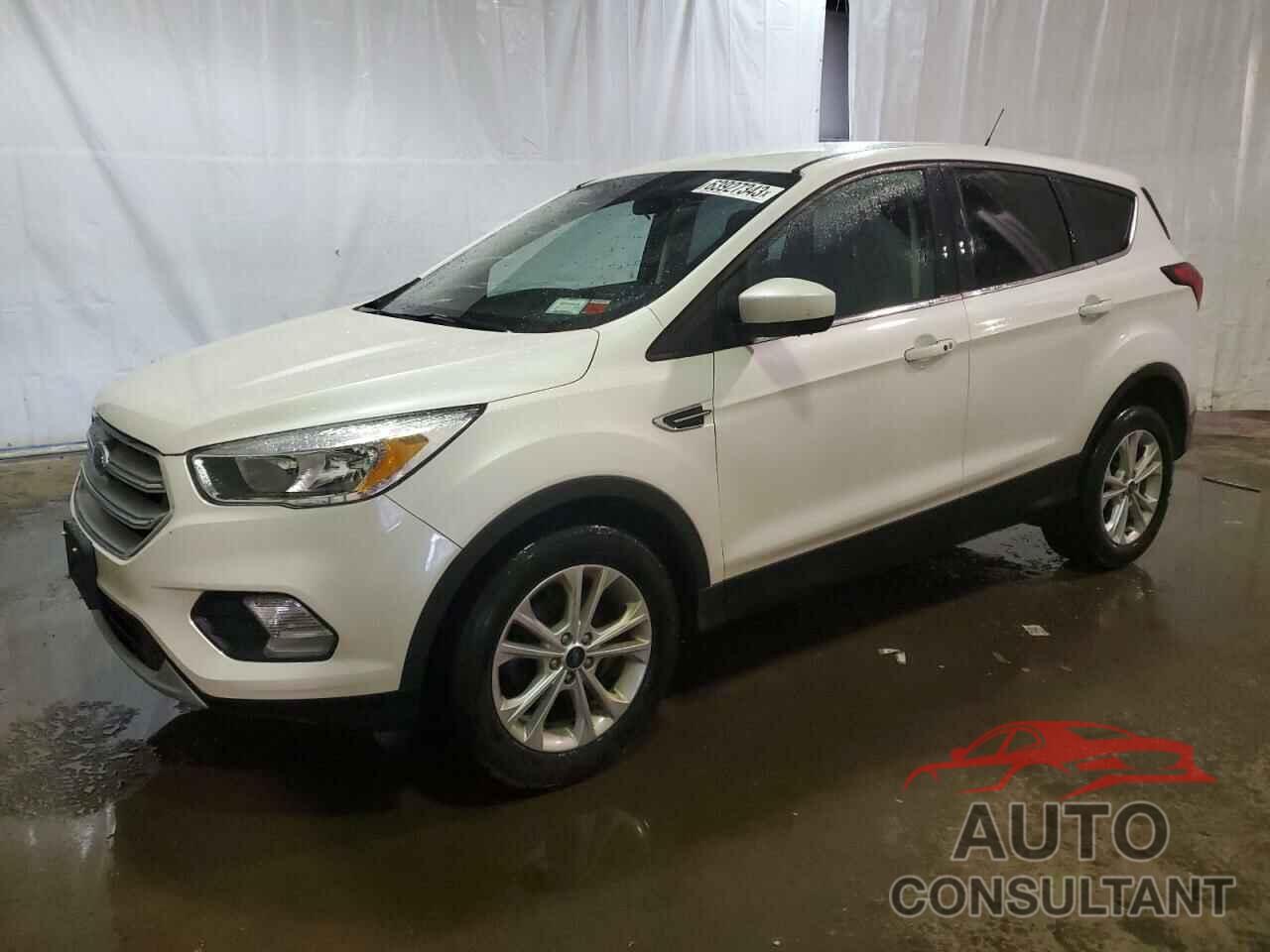 FORD ESCAPE 2019 - 1FMCU0GD6KUB15171