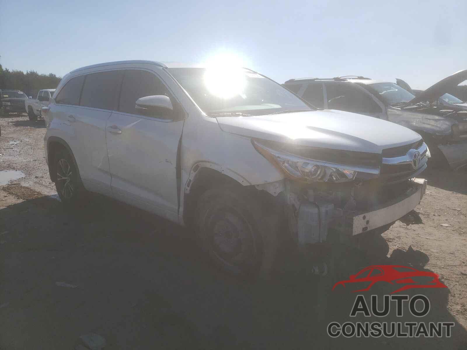 TOYOTA HIGHLANDER 2016 - 5TDJKRFH5GS225005