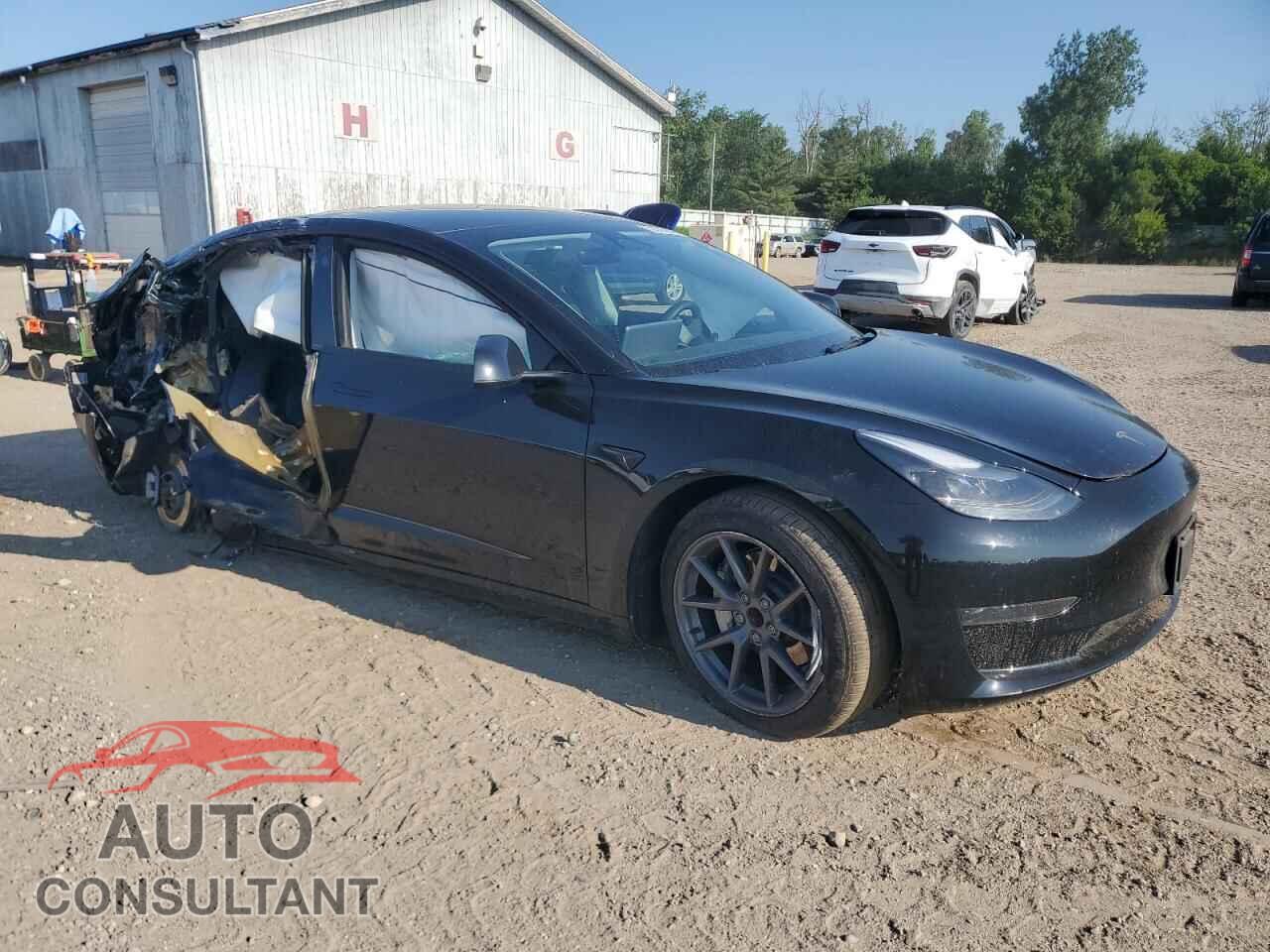 TESLA MODEL 3 2023 - 5YJ3E1EA0PF555404