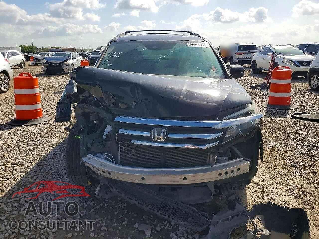 HONDA PILOT 2017 - 5FNYF6H92HB001364