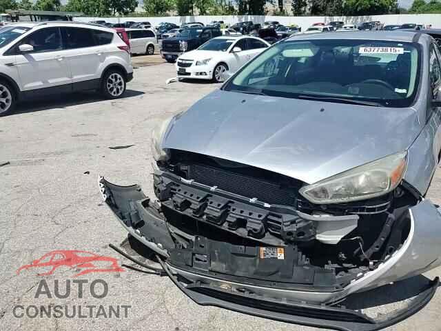 FORD FOCUS 2017 - 1FADP3F20HL266271