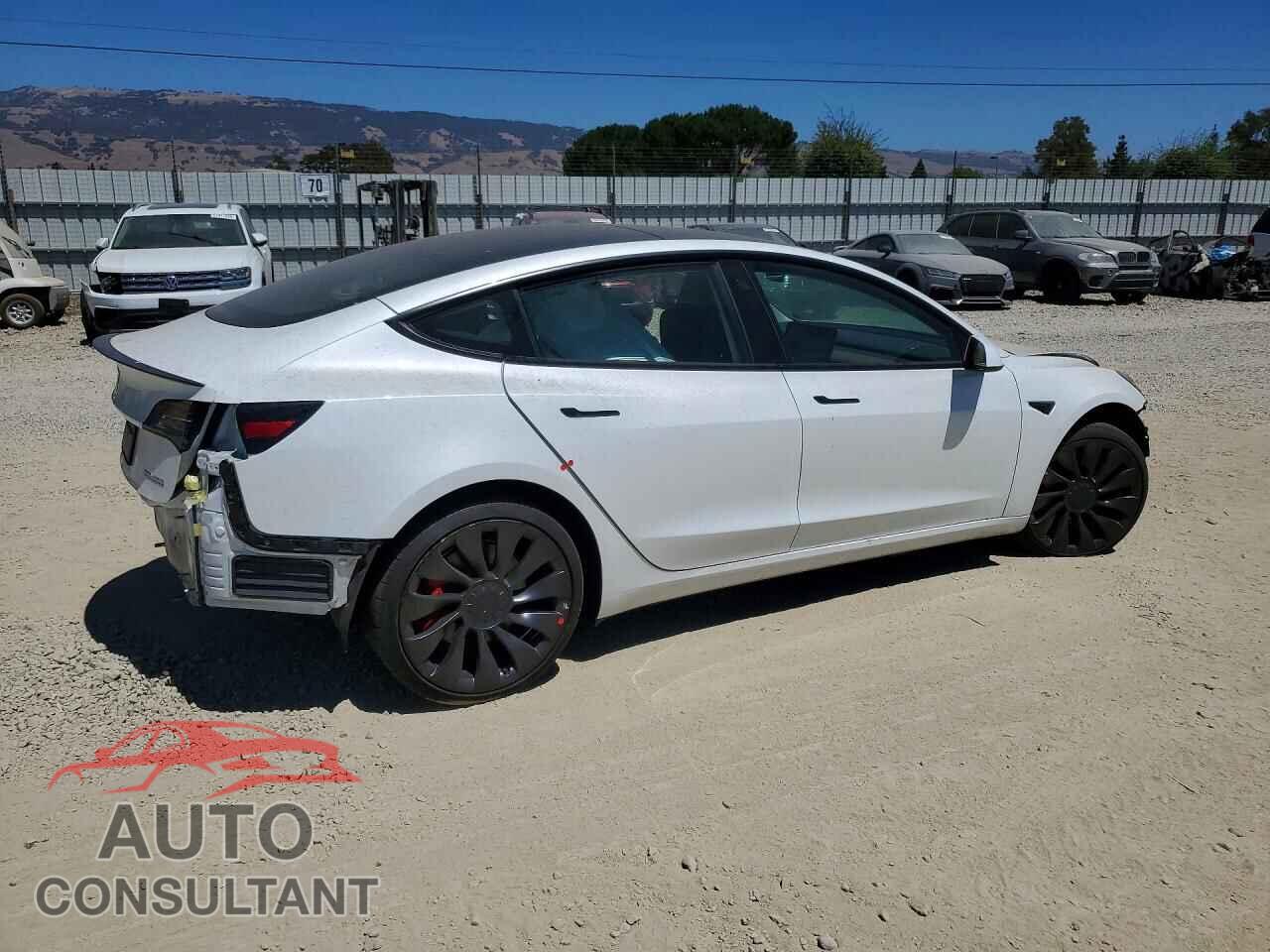 TESLA MODEL 3 2023 - 5YJ3E1EC0PF583690