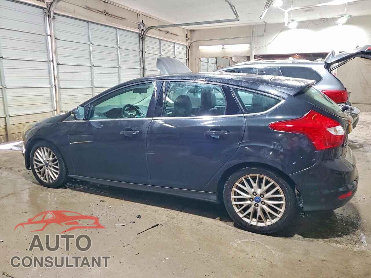 FORD FOCUS 2014 - 1FADP3N26EL121796