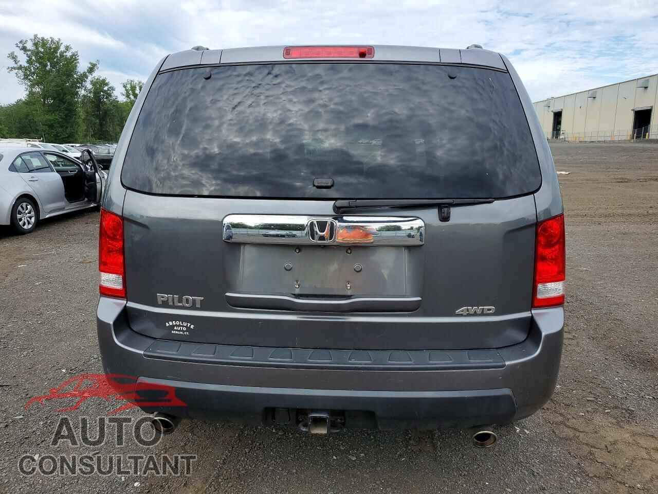 HONDA PILOT 2011 - 5FNYF4H57BB035759