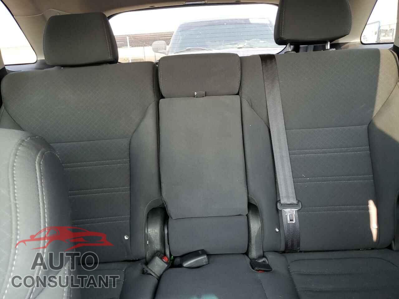 KIA SORENTO 2016 - 5XYPGDA35GG112582