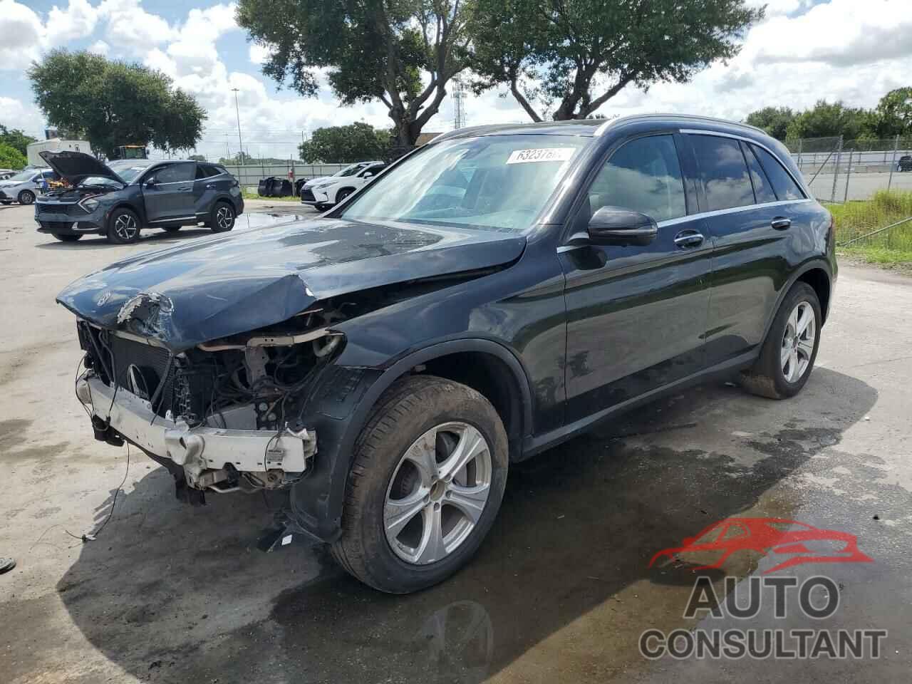 MERCEDES-BENZ GLC-CLASS 2018 - WDC0G4JB5JV053875