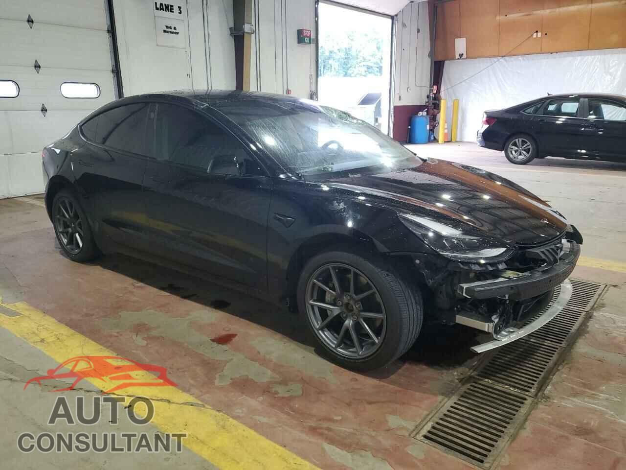 TESLA MODEL 3 2021 - 5YJ3E1EB8MF961824