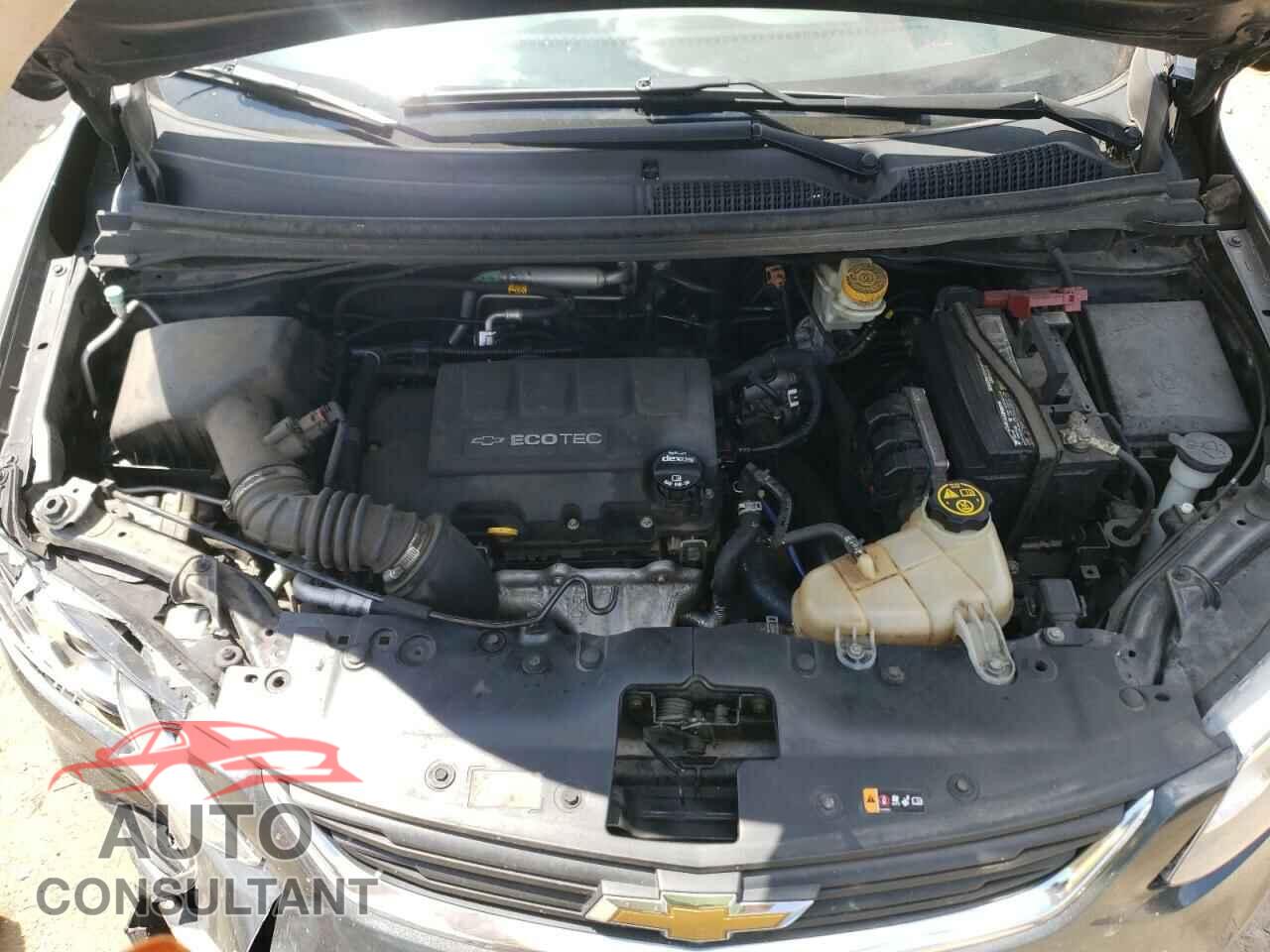 CHEVROLET SONIC 2019 - 1G1JF5SB7K4121983