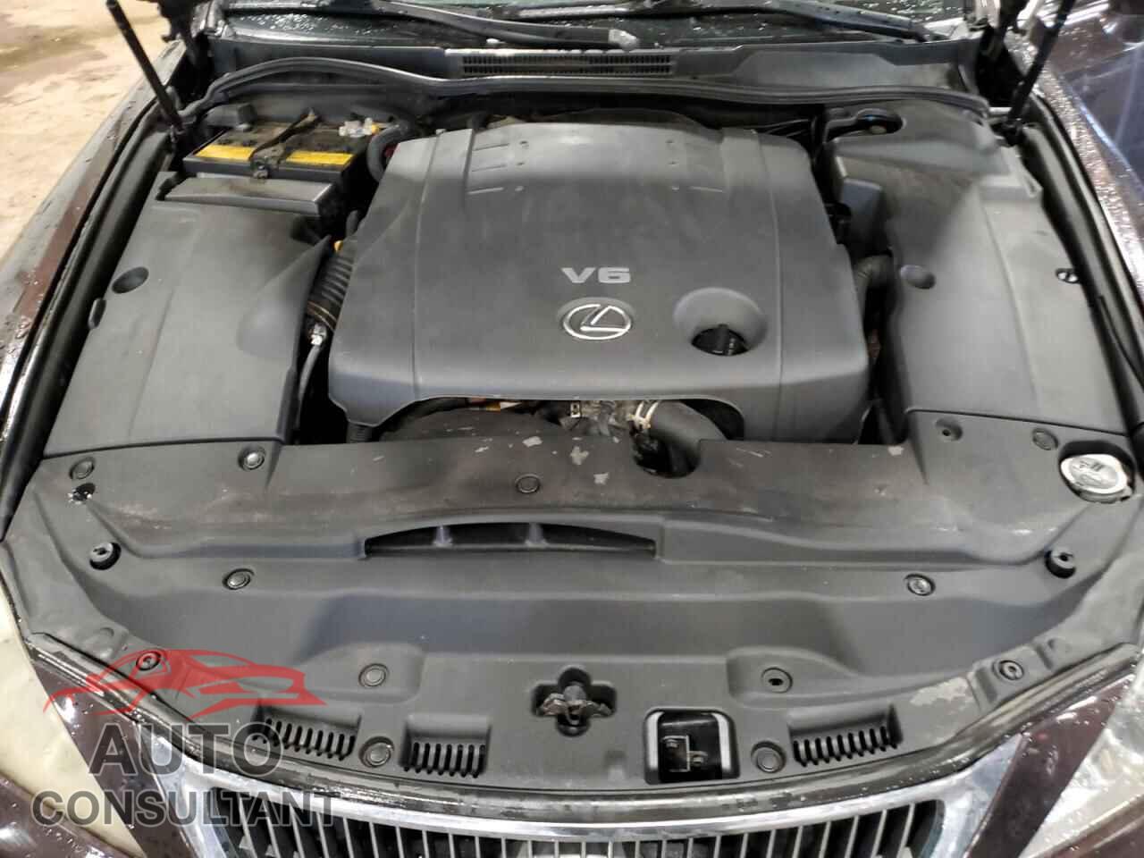 LEXUS IS 2012 - JTHCF5C27C2035809