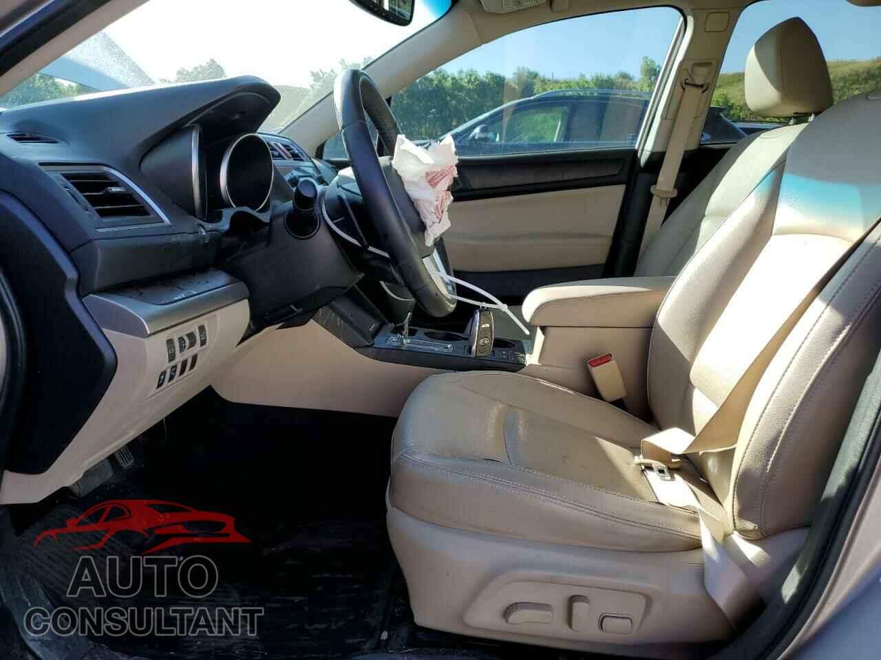 SUBARU OUTBACK 2017 - 4S4BSEKC8H3243620