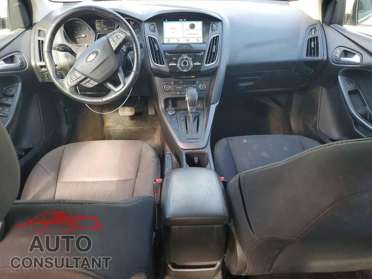 FORD FOCUS 2017 - 1FADP3H28HL219051