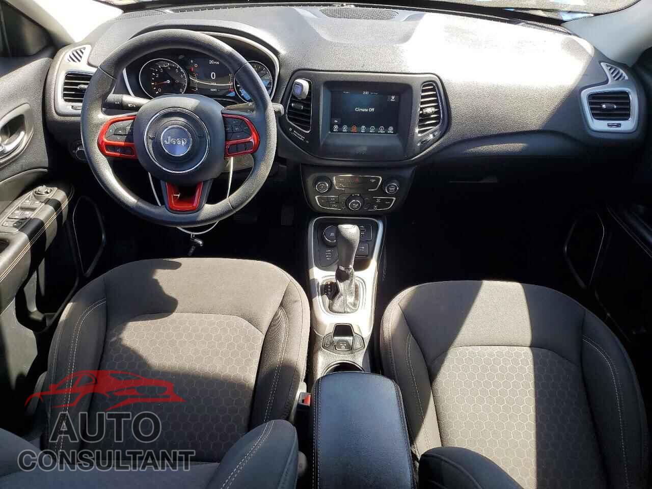 JEEP COMPASS 2020 - 3C4NJDABXLT109082