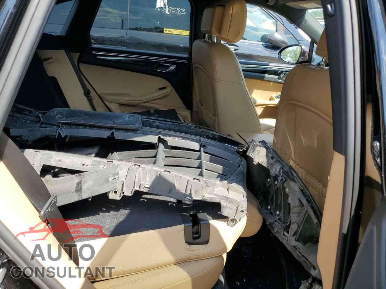 PORSCHE MACAN 2017 - WP1AA2A52HLB05364