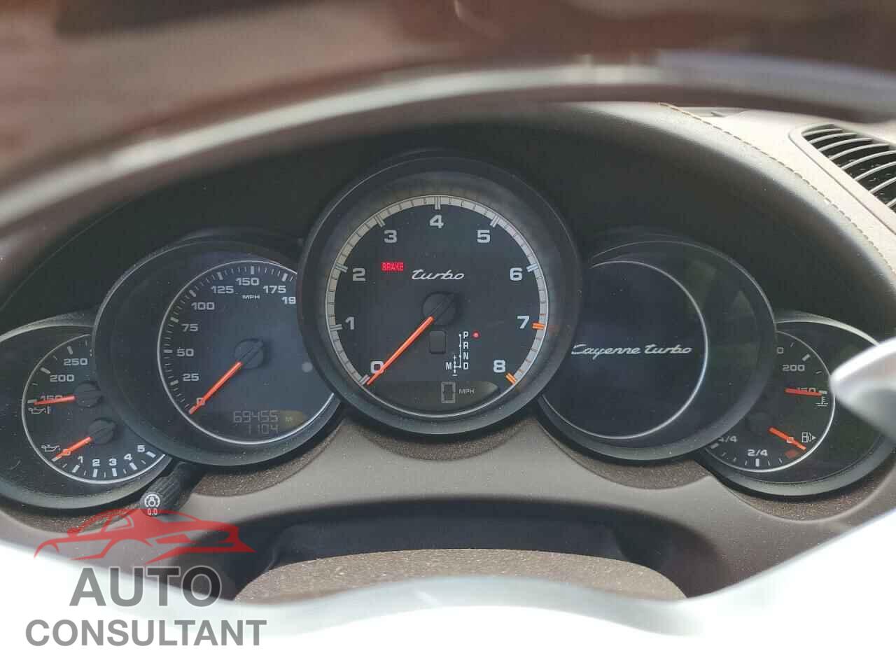 PORSCHE CAYENNE 2018 - WP1AC2A25JLA85259