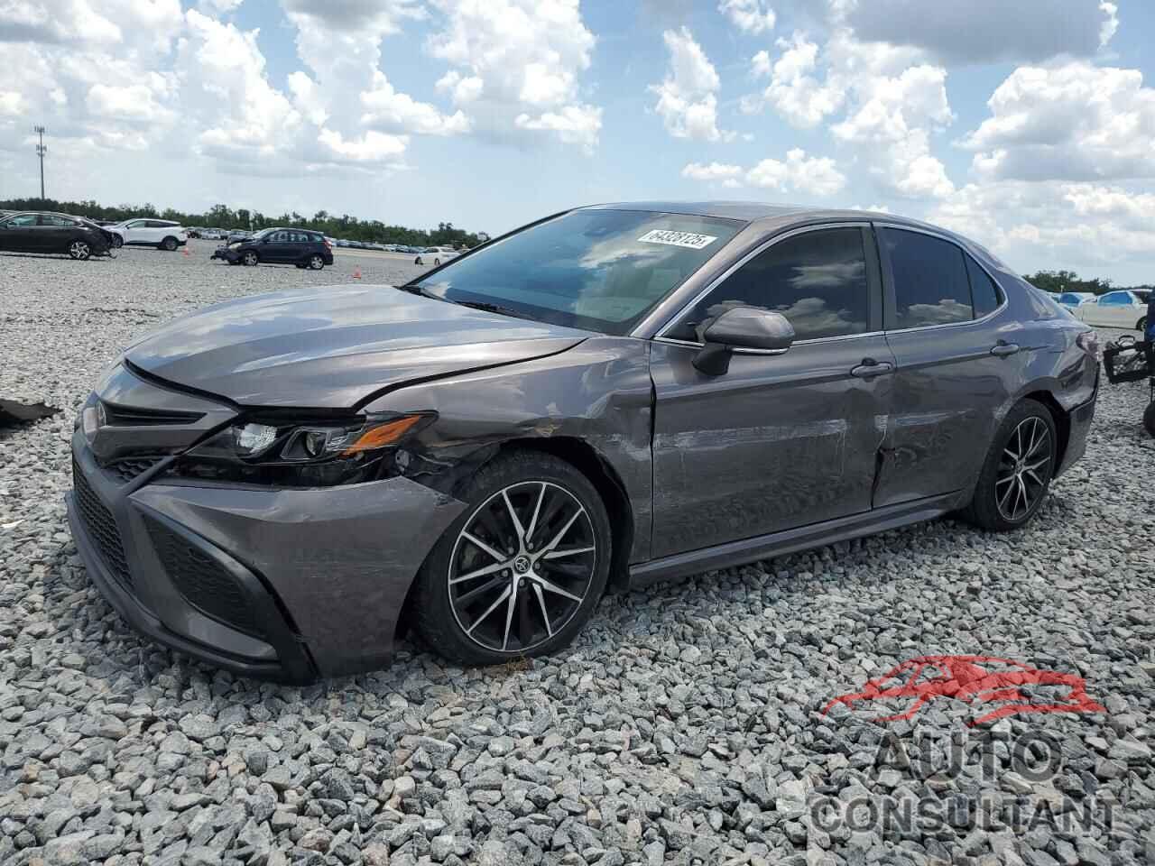 TOYOTA CAMRY 2022 - 4T1T11AK9NU643040