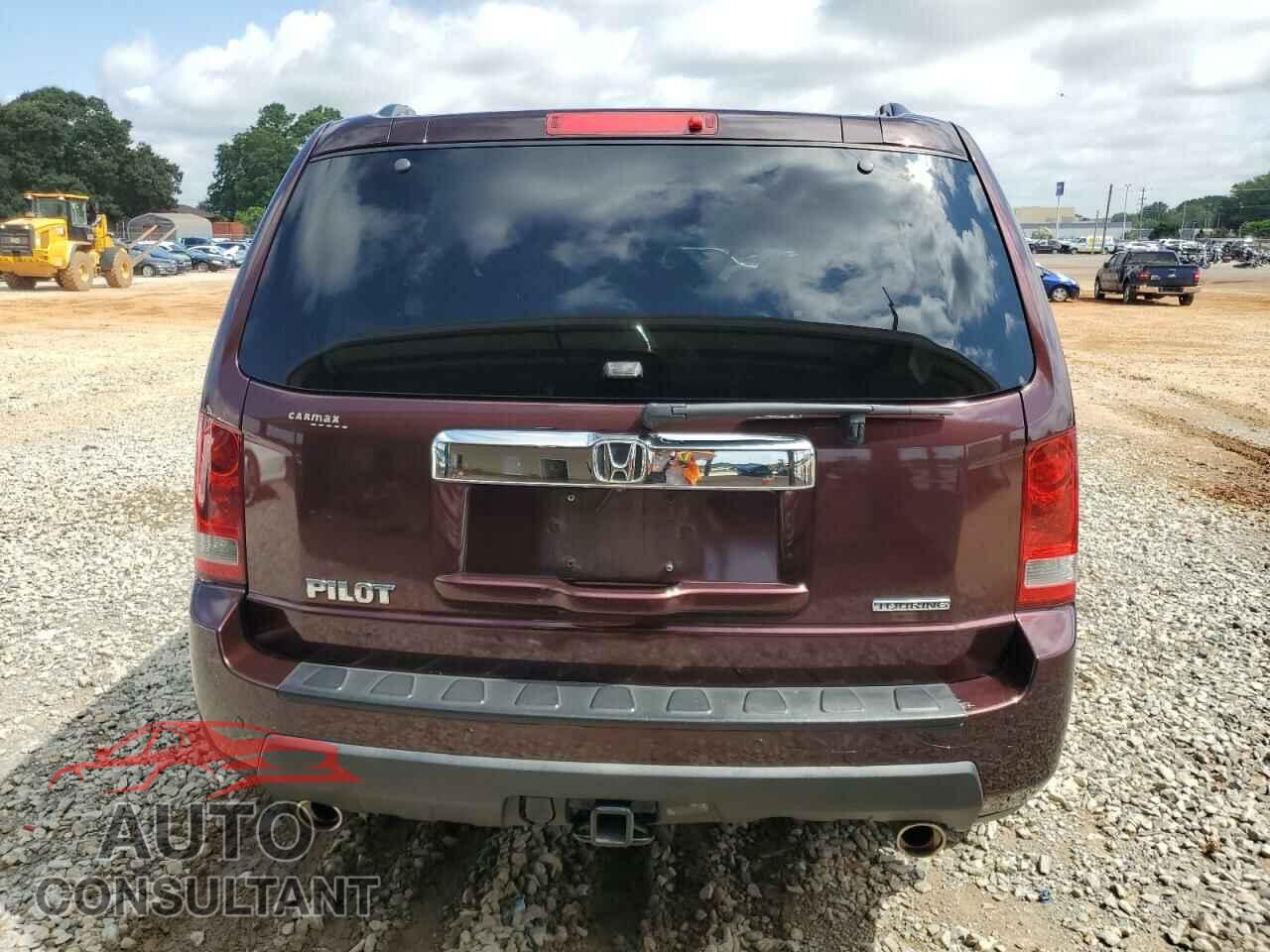 HONDA PILOT 2011 - 5FNYF3H95BB039158