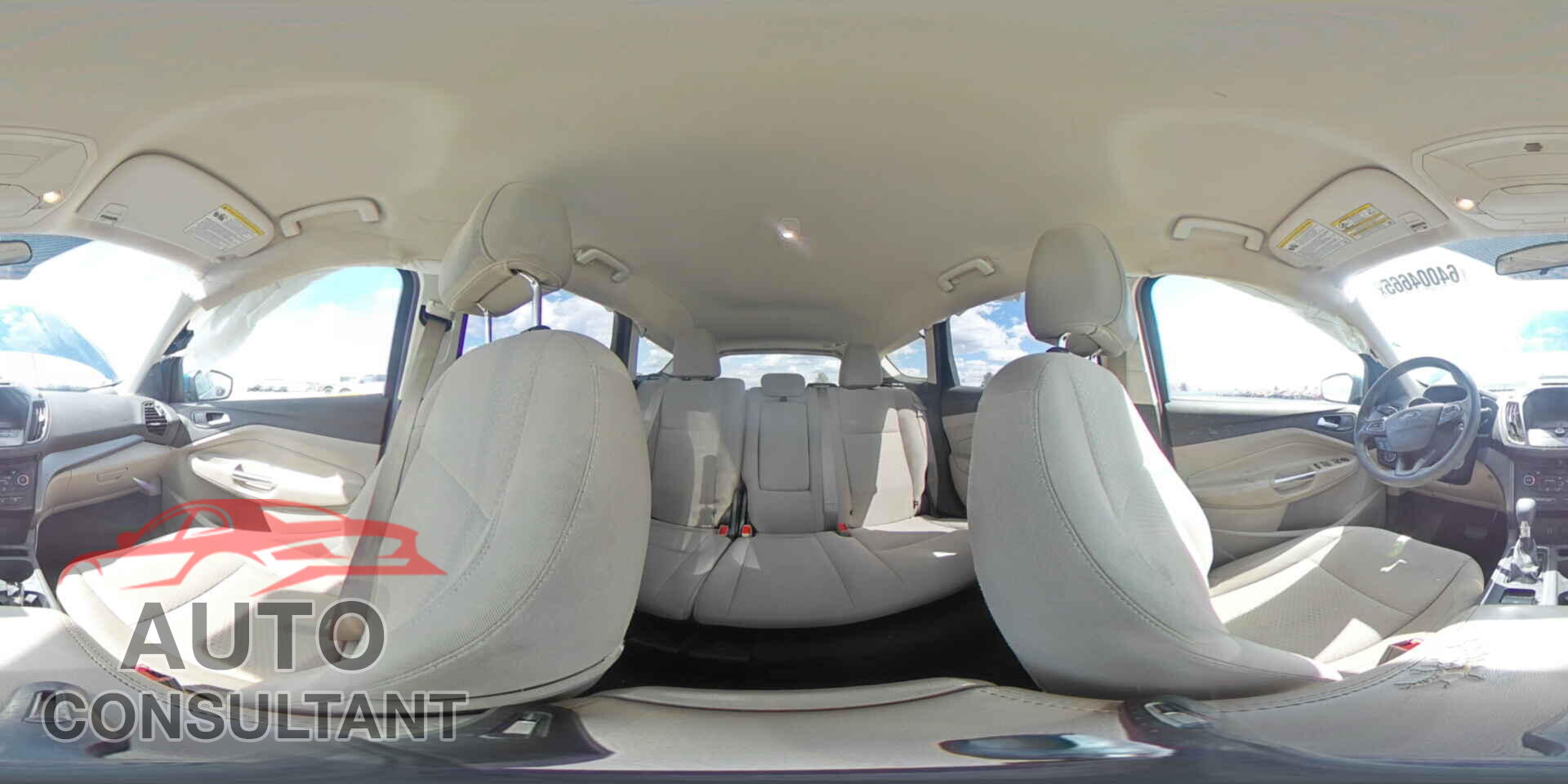 FORD ESCAPE 2017 - 1FMCU9GD5HUC55337