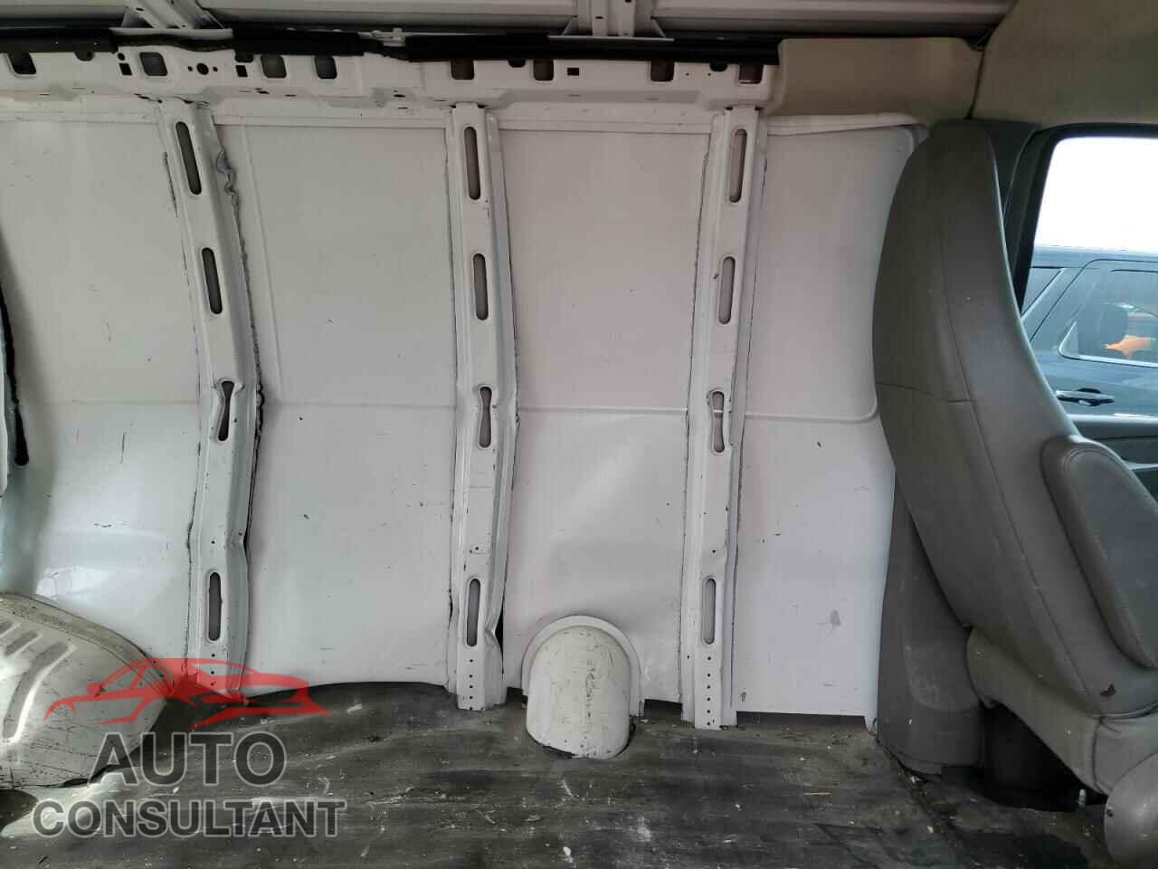 CHEVROLET EXPRESS 2014 - 1GCSGAFX2E1195454