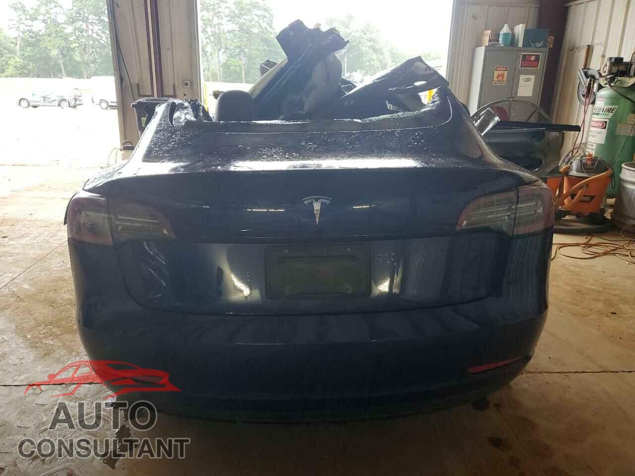 TESLA MODEL 3 2021 - 5YJ3E1EA4MF976781