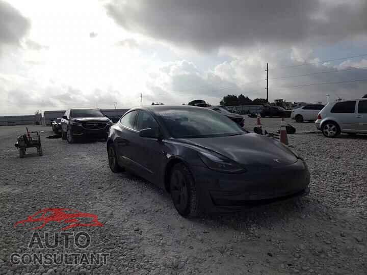 TESLA MODEL 3 2023 - 5YJ3E1EA5PF696081